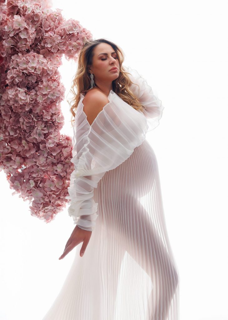 Babybauch Shooting Düsseldorf ausgefallene babybauchfotos Düsseldorf